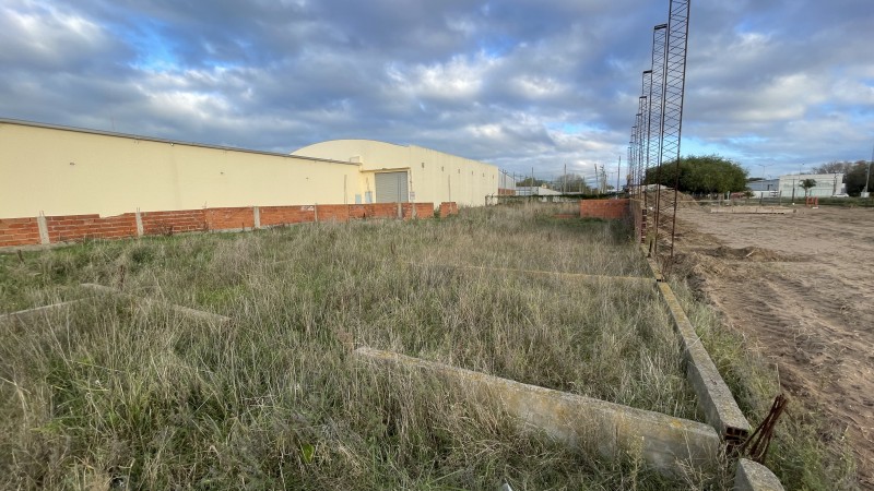 Importante Lote Comercial en venta!!!