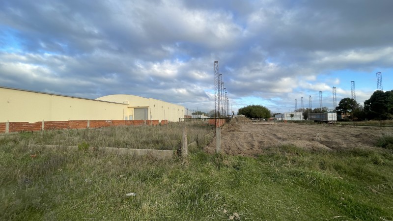 Importante Lote Comercial en venta!!!