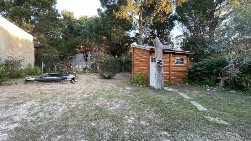 CASA DE 3 AMB + DPTO DE 2 AMB SOBRE LOTE DE 500MTS