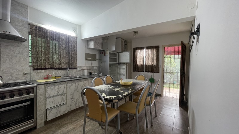 Hermosa Casa de 3 ambientes sobre lote propio!!!