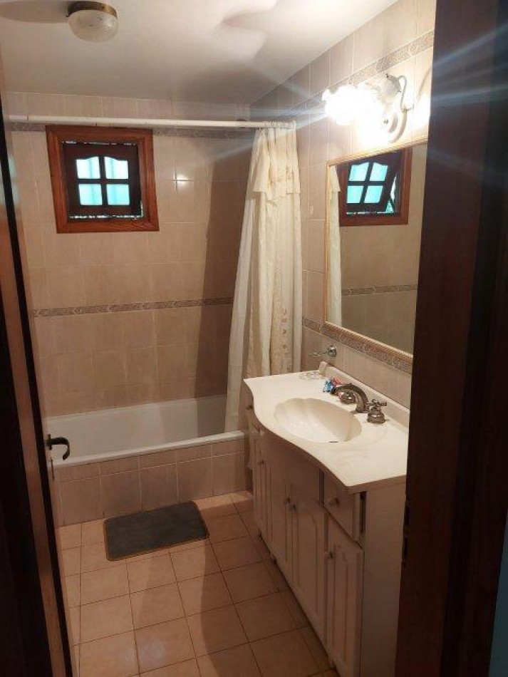 Hermosa Casa de 4 ambientes en Barrio San Rafael