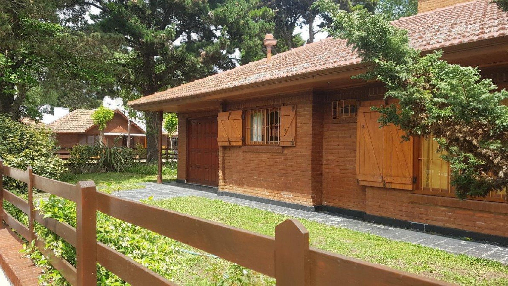 Hermosa Casa de 4 ambientes en Barrio San Rafael
