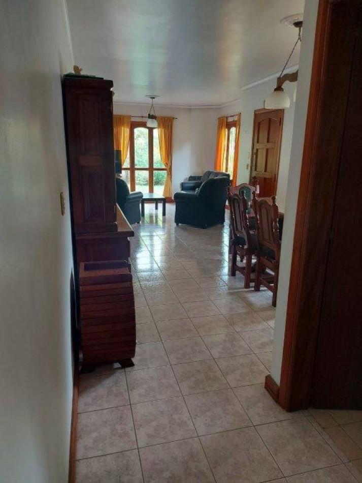 Hermosa Casa de 4 ambientes en Barrio San Rafael