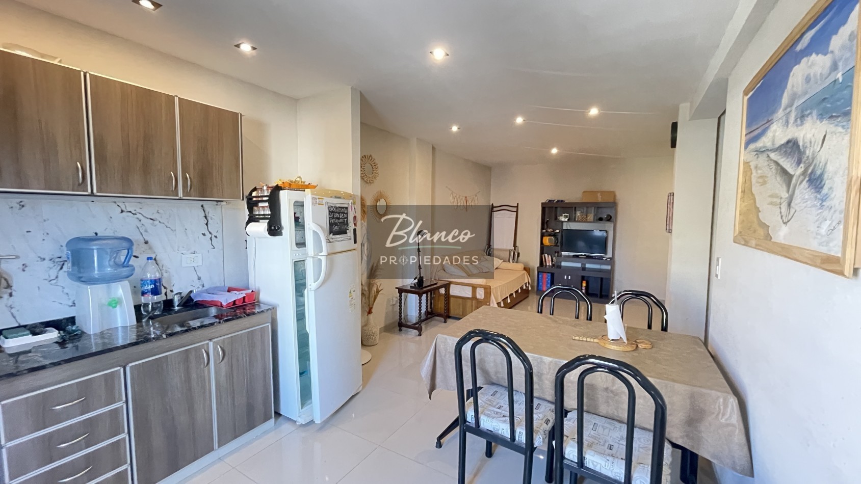 Hermoso Departamento de 2 Ambientes a una cuadra del mar