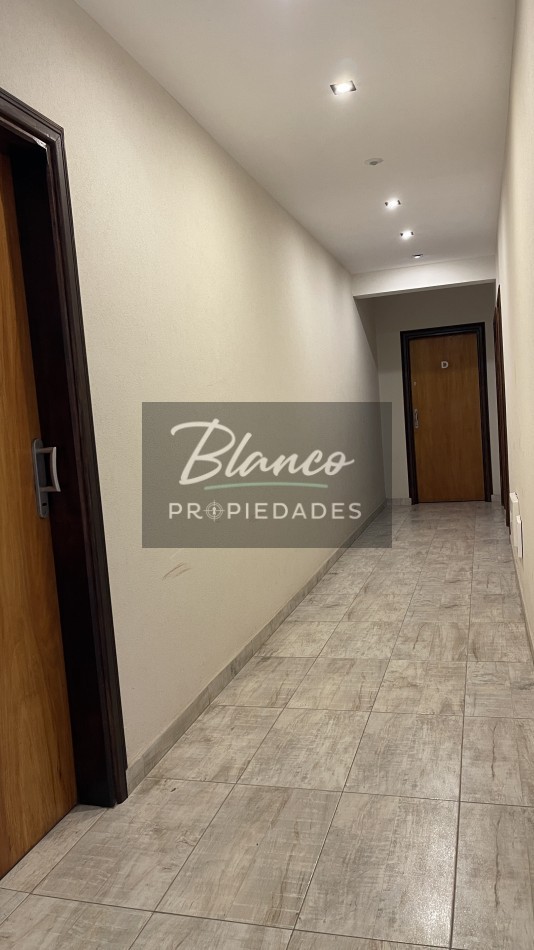 Hermoso Departamento de 2 Ambientes a una cuadra del mar