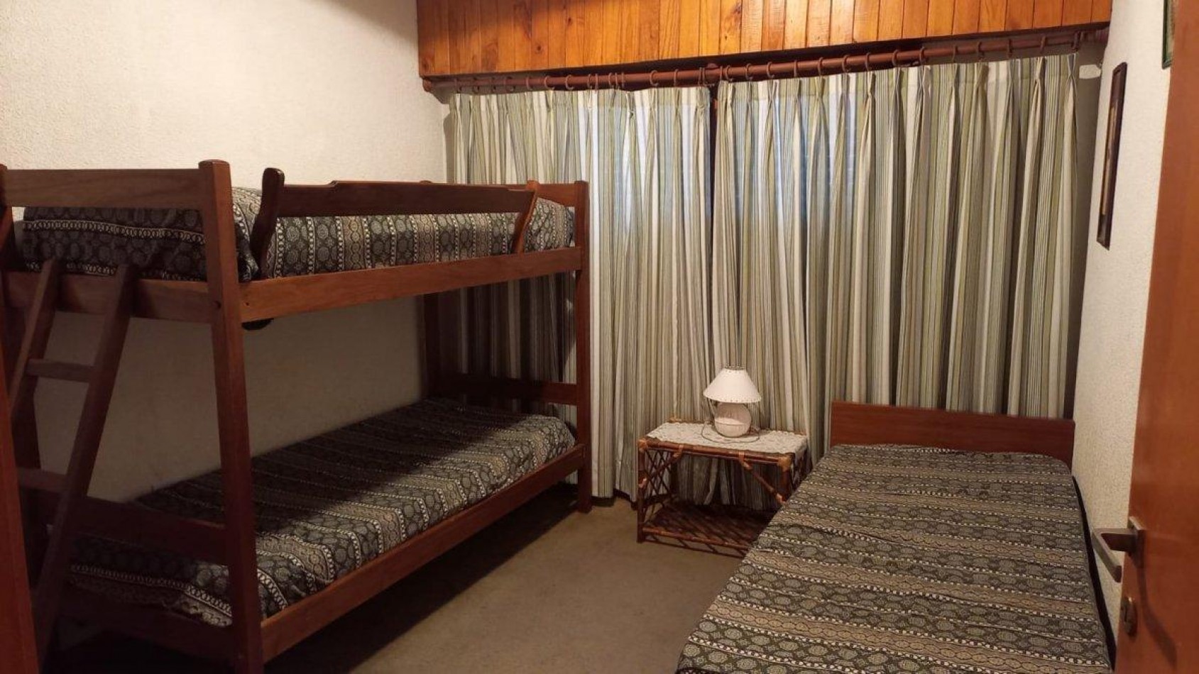 Duplex 3 ambientes a 4 cuadras del mar..