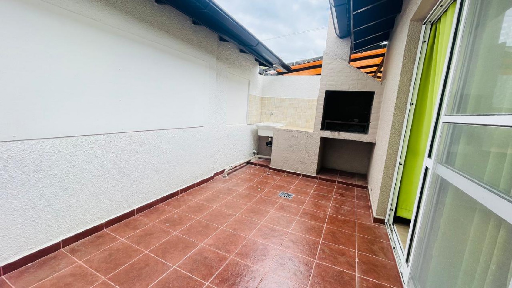 Complejo de Departamentos - Ideal para Inversor