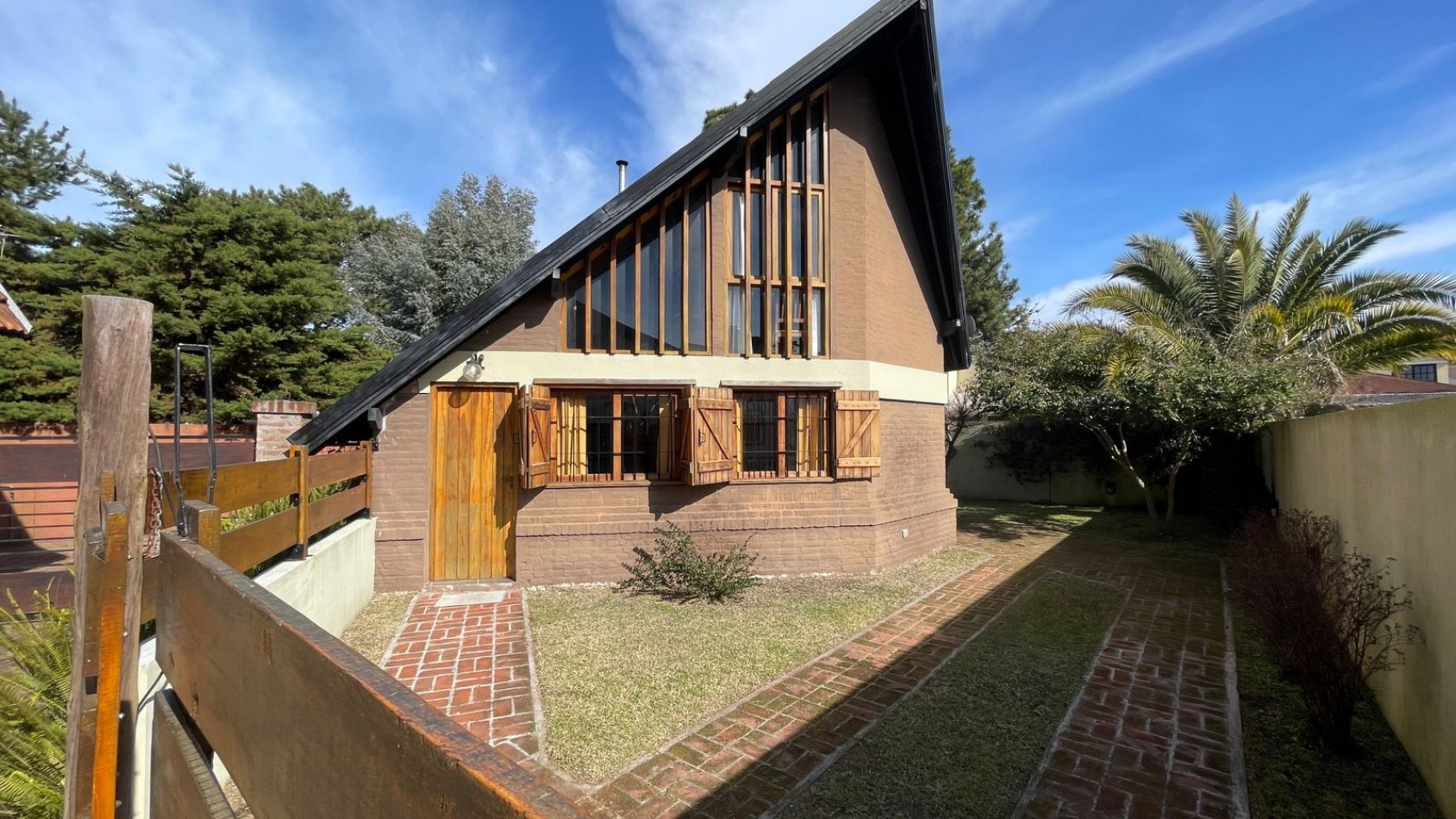 Hermosa propiedad en venta de 4 amb en Barrio San Rafael