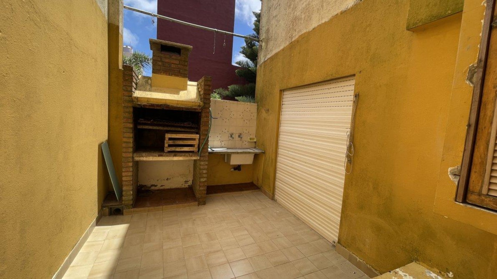 DEPARTAMENTOS DE 3 AMBIENTES A METROS DEL MAR 1° PISO