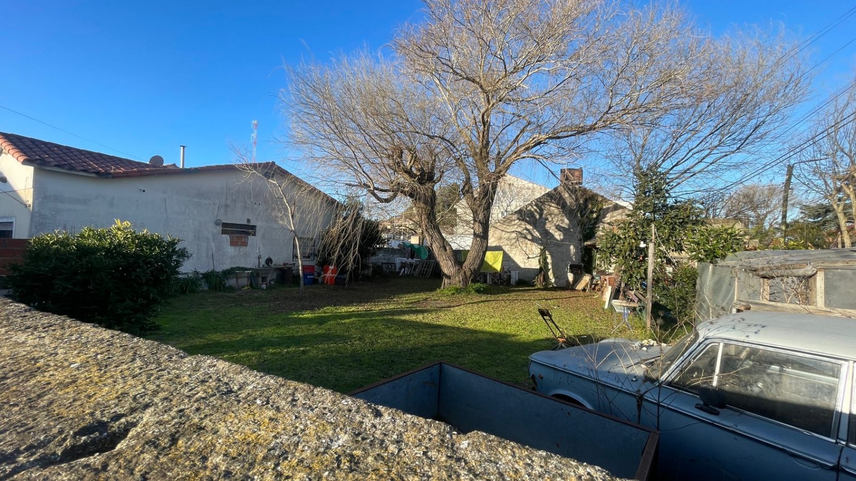 Excelente Terreno  en esquina - Apto Comercial