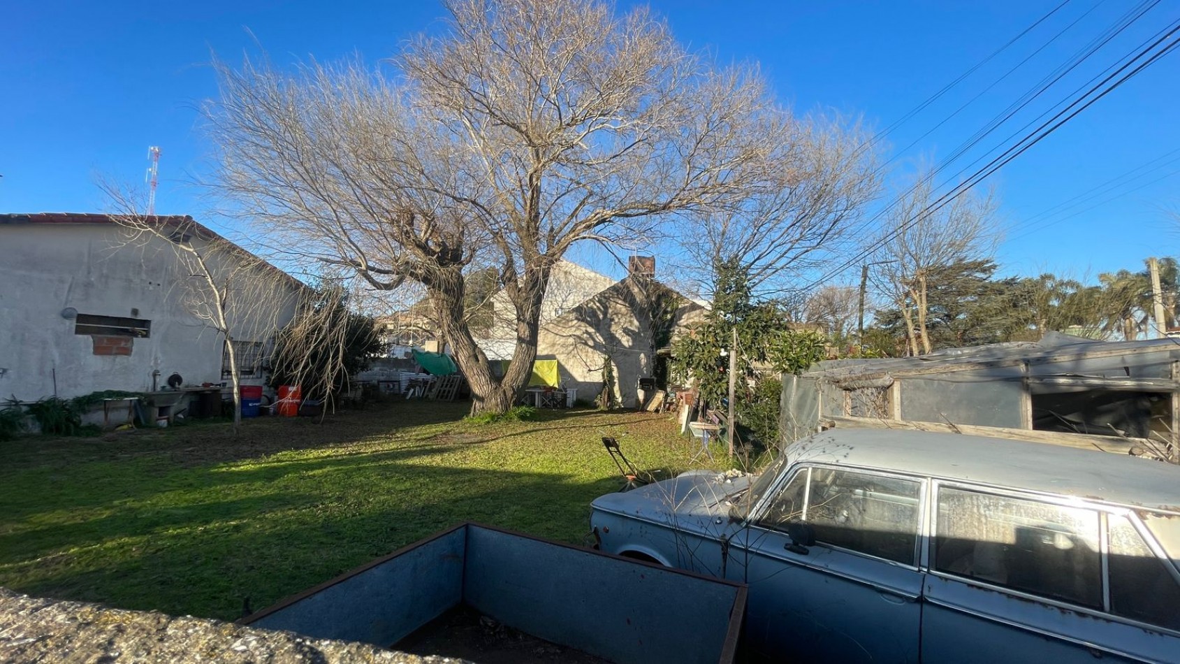 Excelente Terreno  en esquina - Apto Comercial