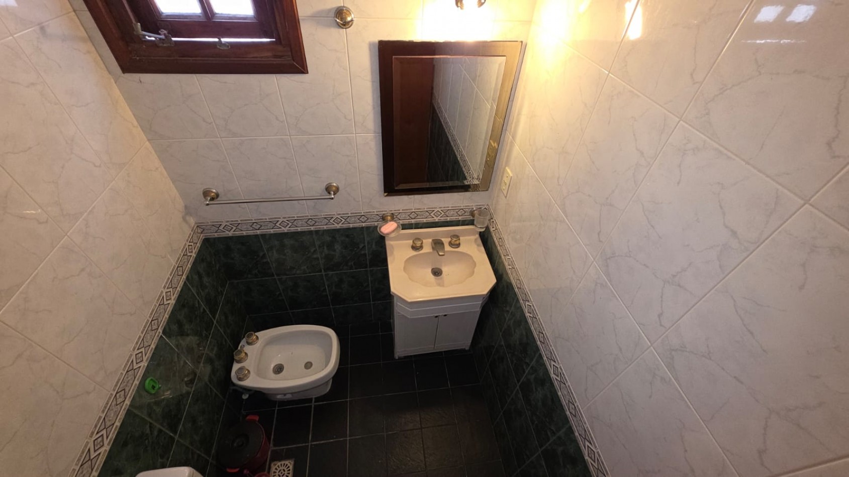 DUPLEX 4 AMBIENTES EN VENTA EN EL CORAZON DE SAN BERNARDO!!!