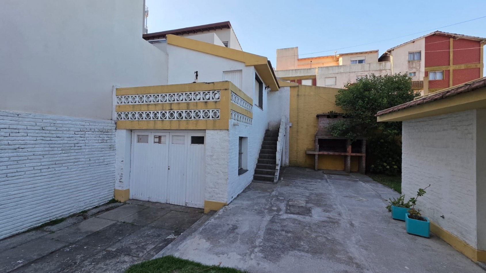 Hermosa casa de 4 ambientes + Departamento Frente al Mar!!!