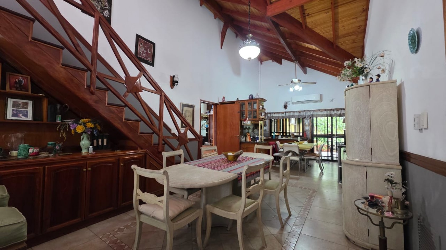 Espectacular Propiedad en Venta!!! "Amplitud, Confort y Prestigio: Tu Proximo Hogar en un Entorno Exclusivo"