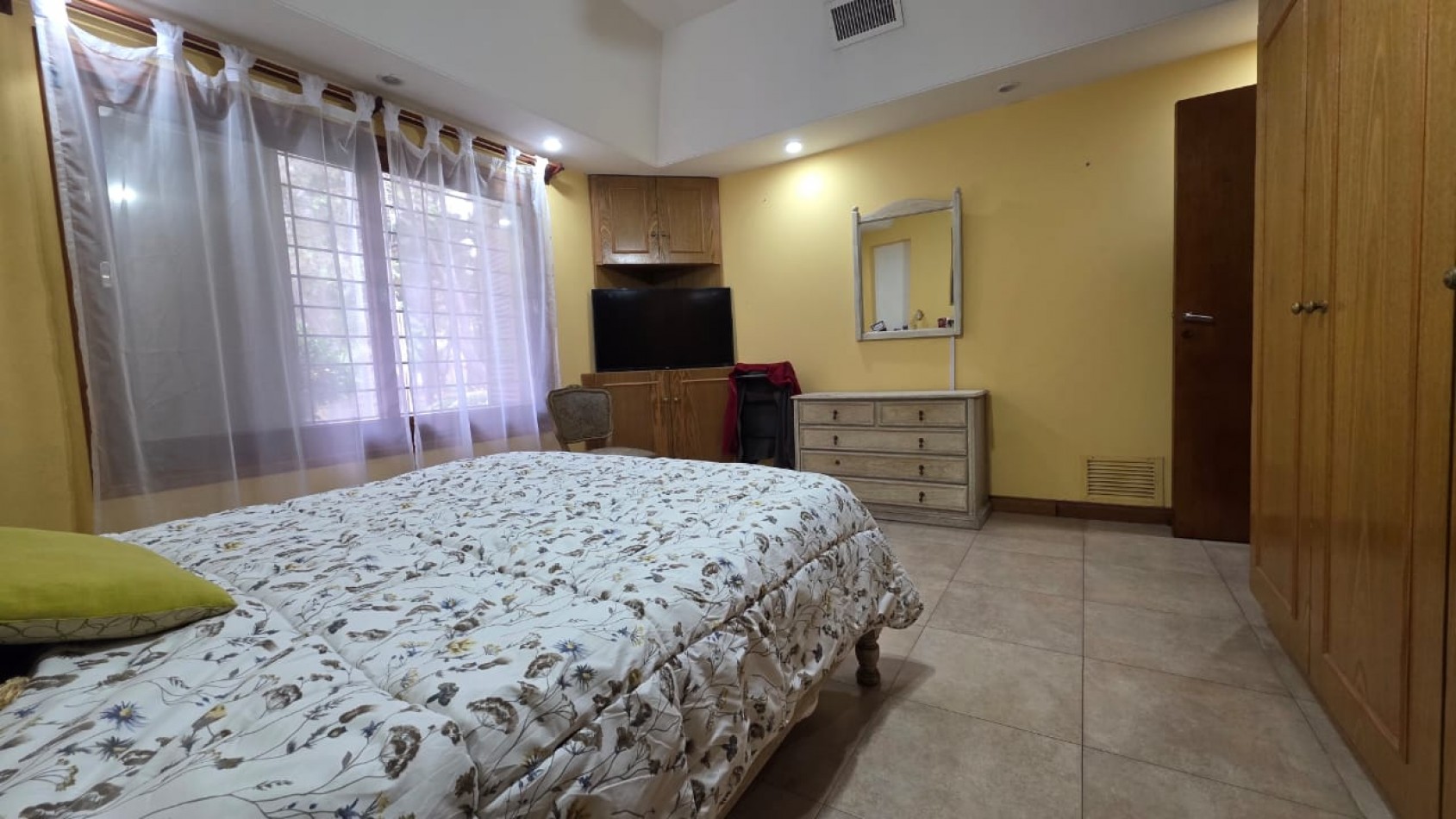 Espectacular Propiedad en Venta!!! "Amplitud, Confort y Prestigio: Tu Proximo Hogar en un Entorno Exclusivo"