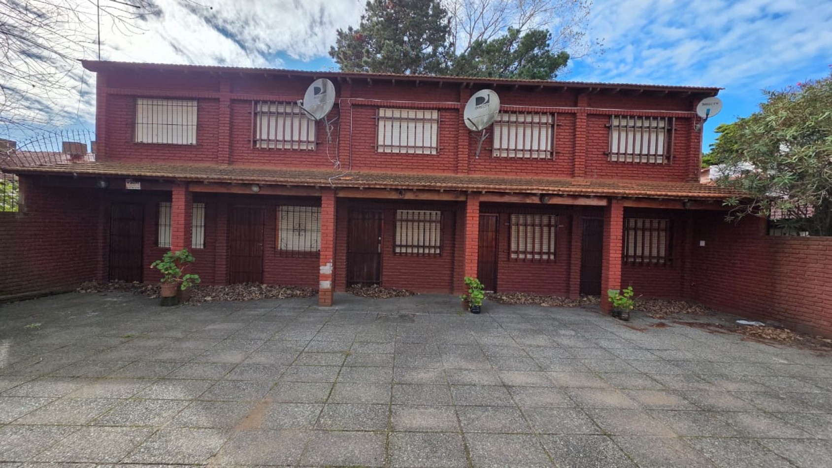 GRAN OPORTUNIDAD - DUPLEX 4 AMBIENTES EN PLENO CENTRO DE SAN BERNARDO!!!