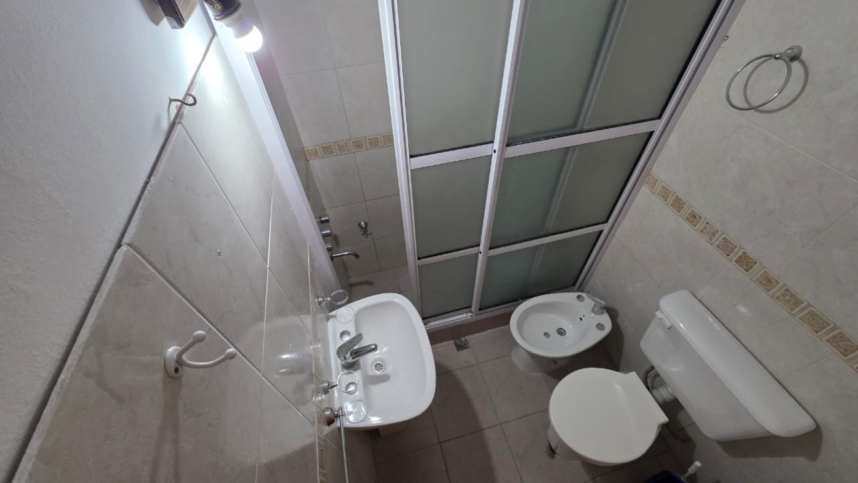 GRAN OPORTUNIDAD - DUPLEX 4 AMBIENTES EN PLENO CENTRO DE SAN BERNARDO!!!