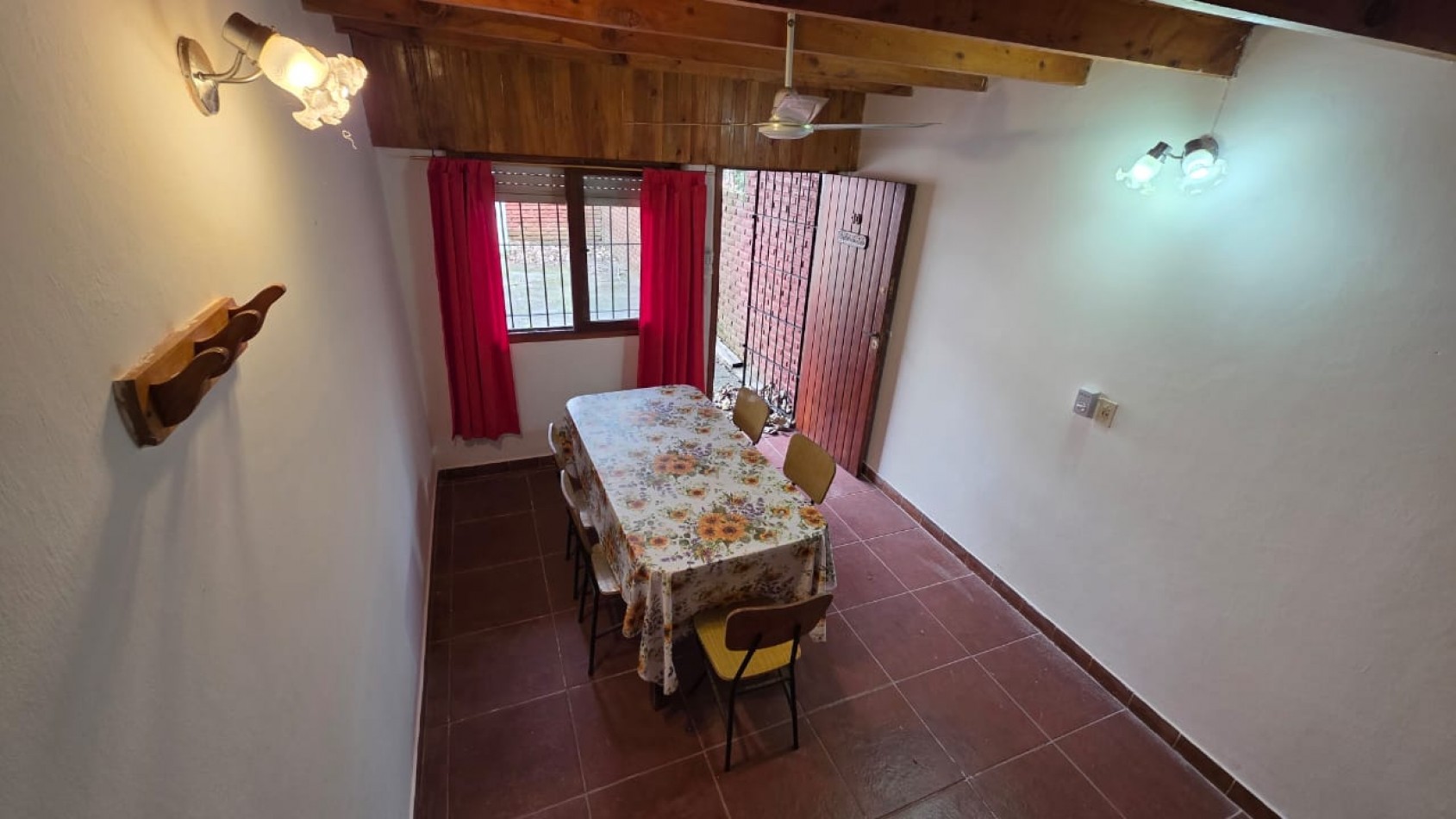 GRAN OPORTUNIDAD - DUPLEX 4 AMBIENTES EN PLENO CENTRO DE SAN BERNARDO!!!