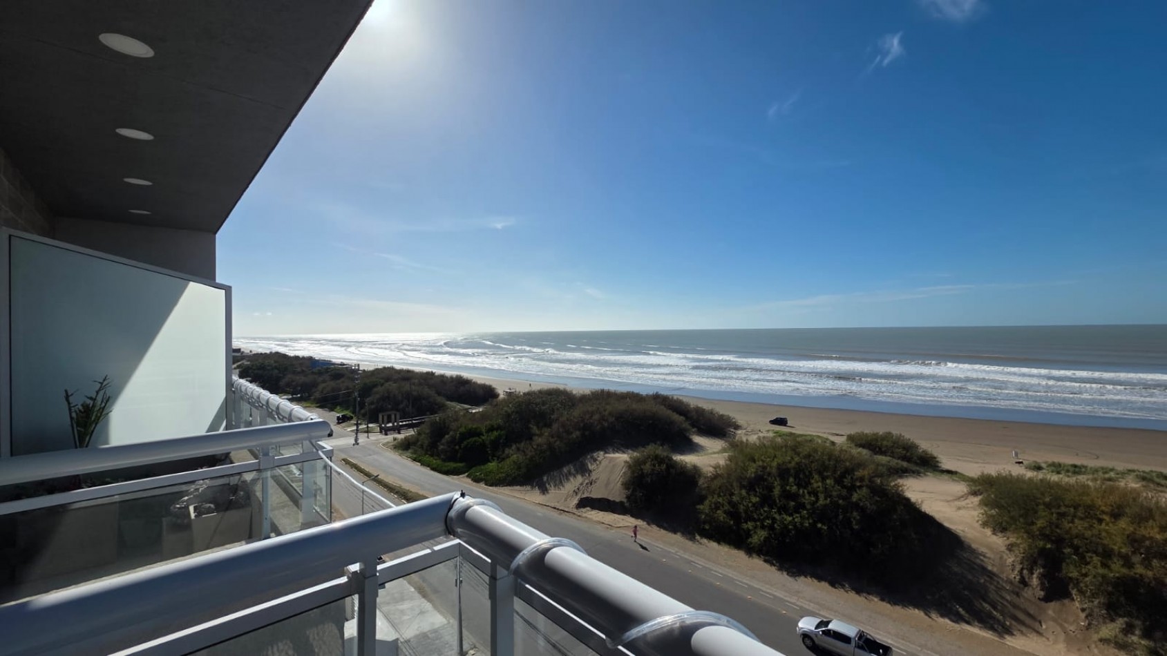 PICOTA V - EXCLUSIVO SEMIPISO DE 4 AMBIENTES FRENTE AL MAR!!!
