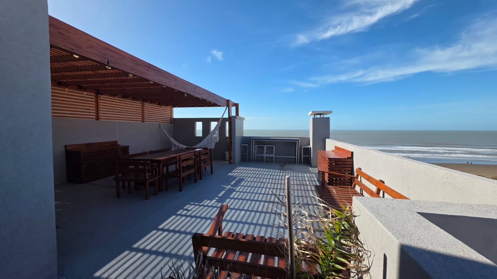 PICOTA V - EXCLUSIVO SEMIPISO DE 4 AMBIENTES FRENTE AL MAR!!!