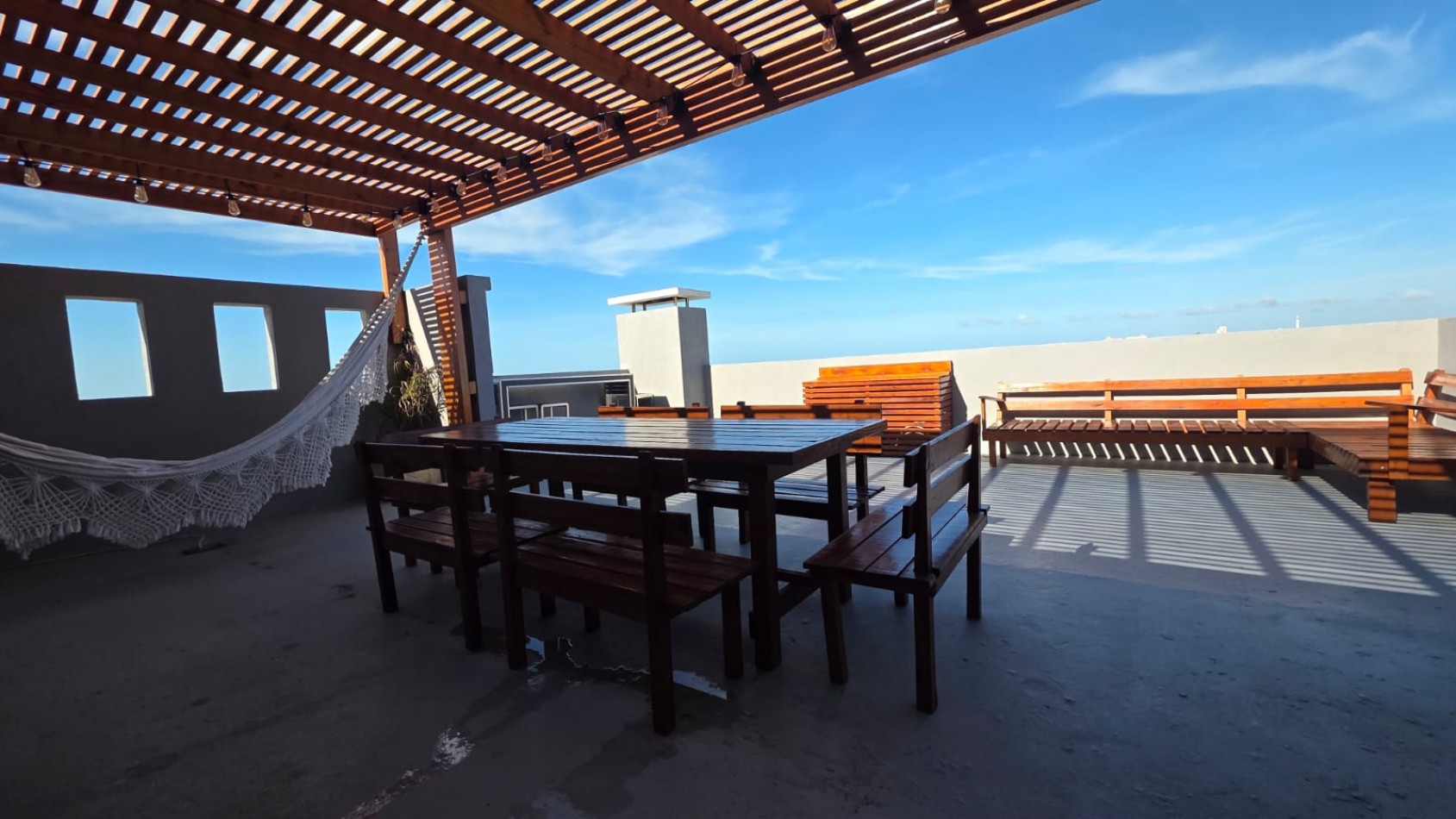 PICOTA V - EXCLUSIVO SEMIPISO DE 4 AMBIENTES FRENTE AL MAR!!!