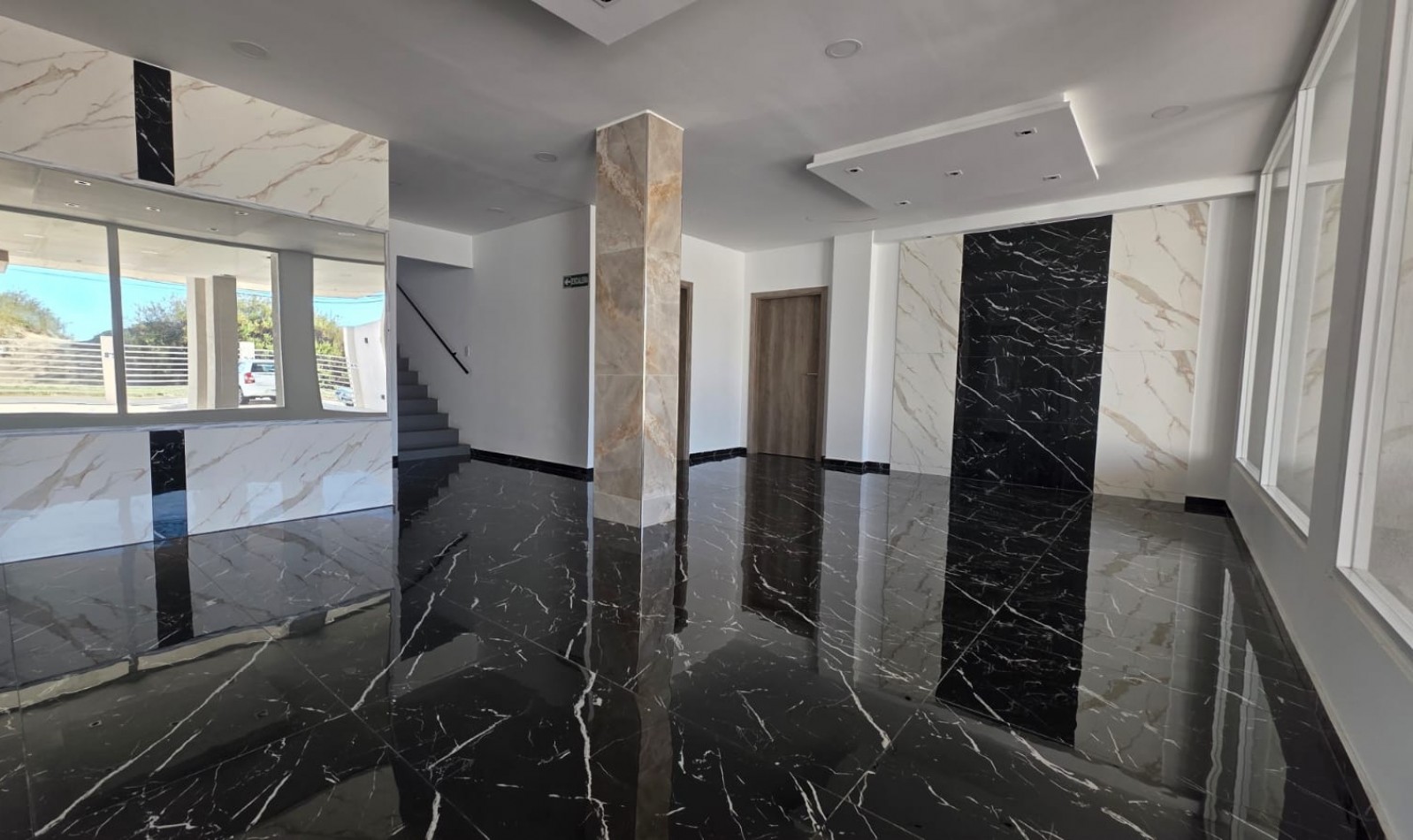 PICOTA V - EXCLUSIVO SEMIPISO DE 4 AMBIENTES FRENTE AL MAR!!!