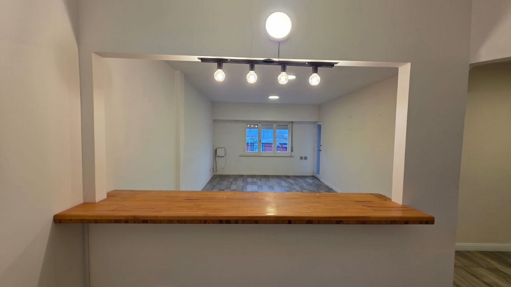 GALPON CON VIVIENDA