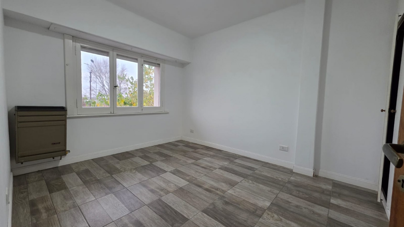 GALPON CON VIVIENDA