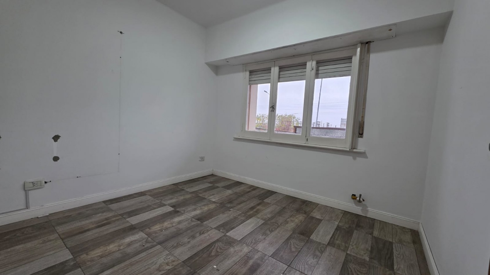 GALPON CON VIVIENDA
