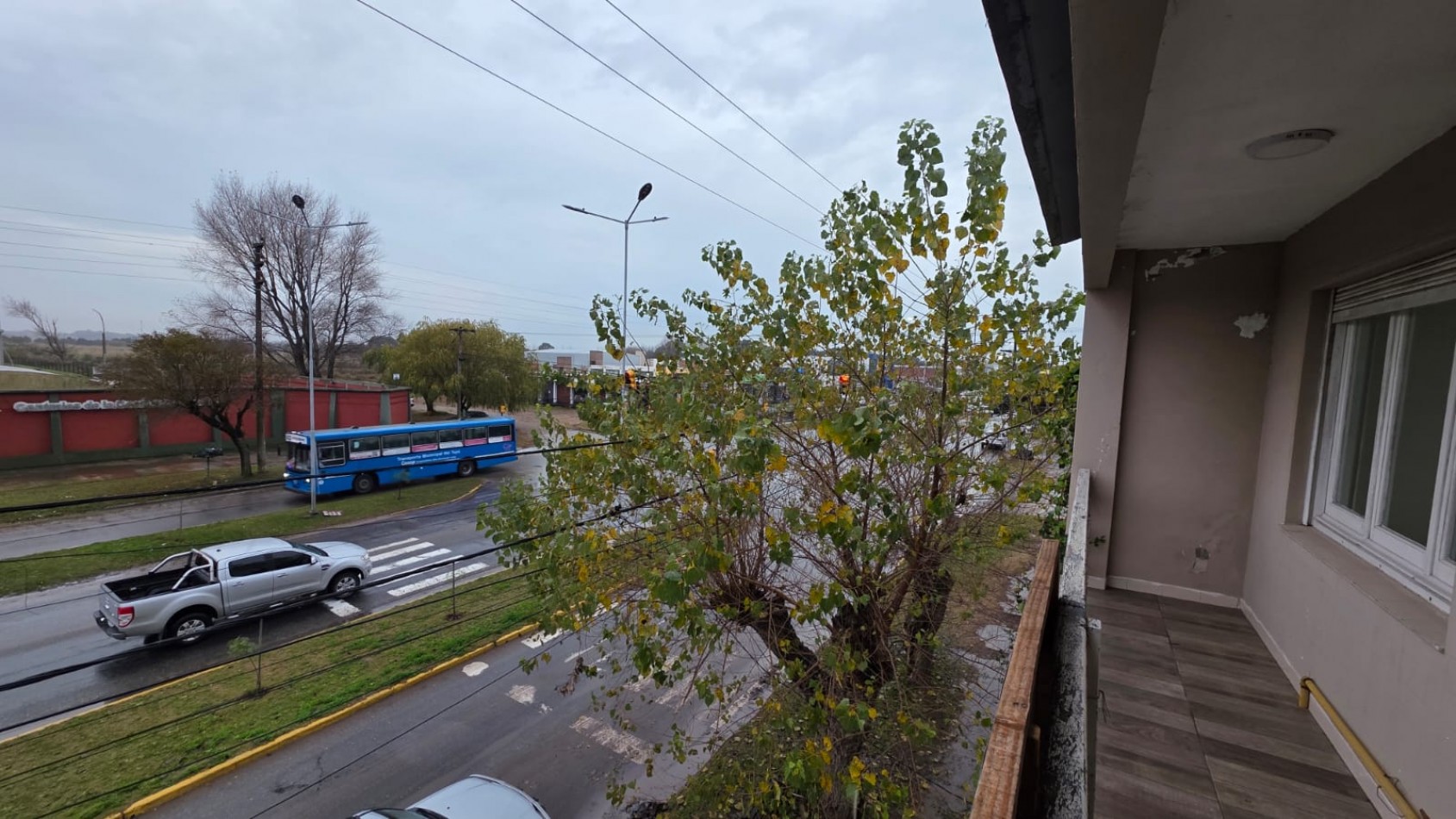 GALPON CON VIVIENDA