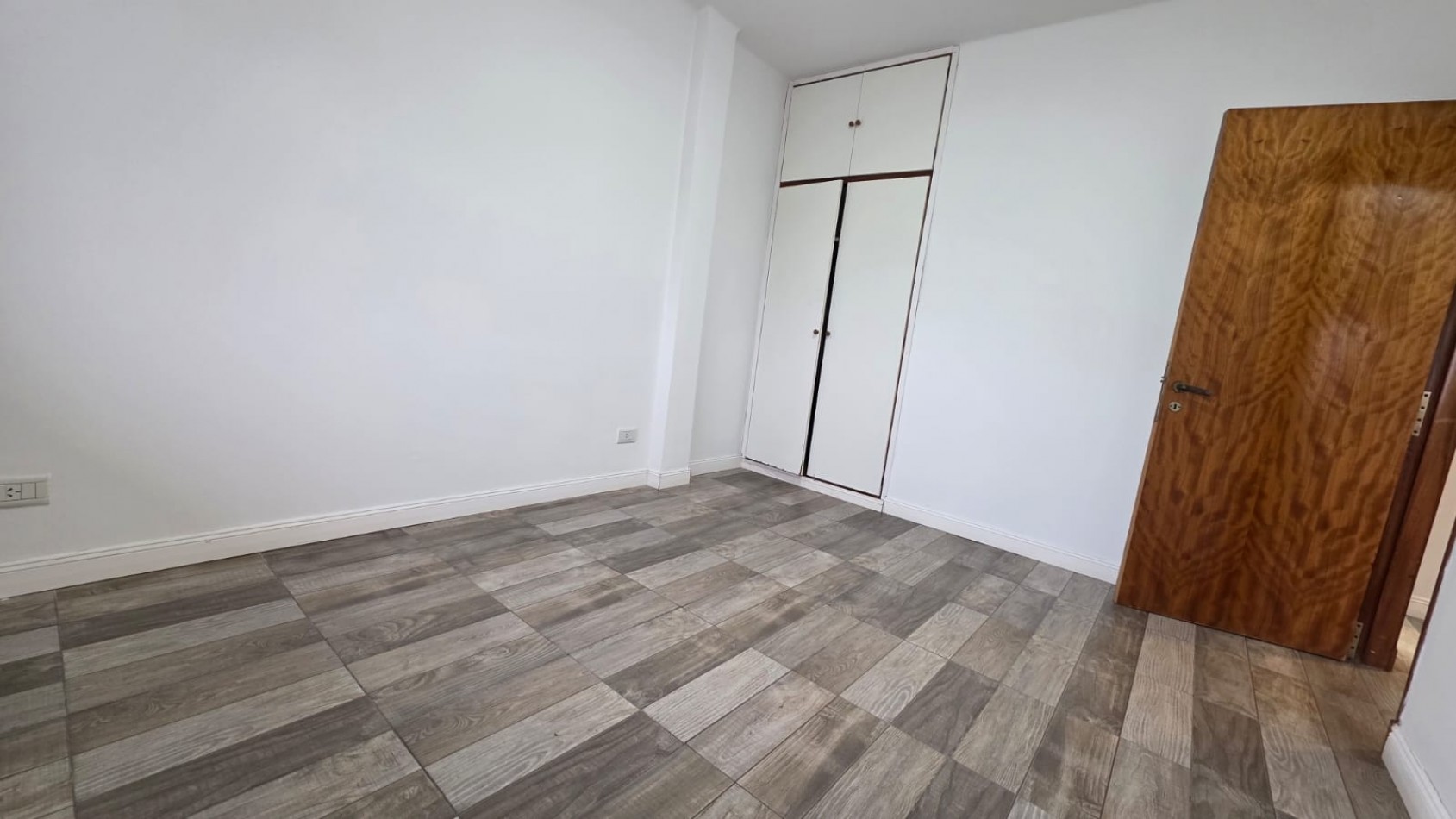 GALPON CON VIVIENDA