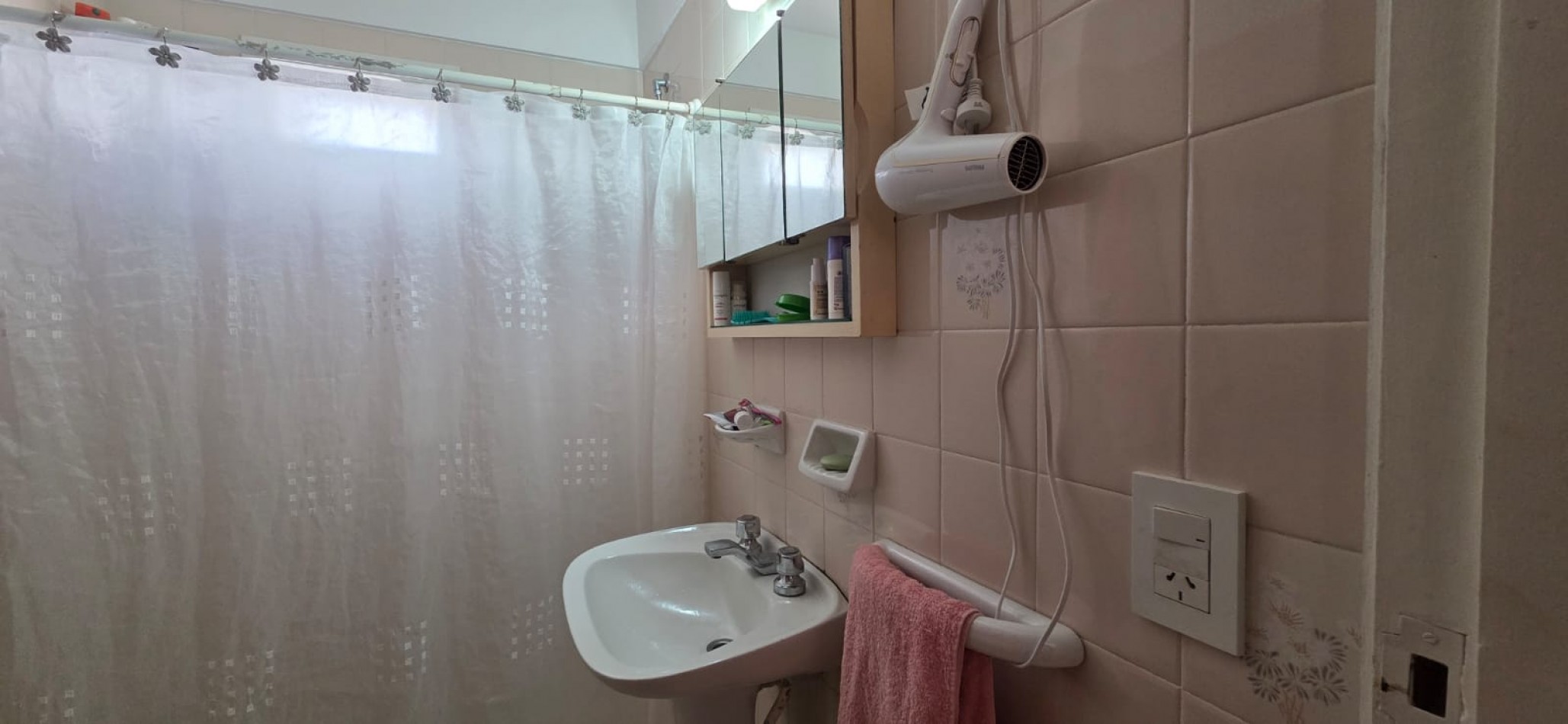 Departamento 2 ambientes con vista al centro de Mar de Ajo, 6.o piso