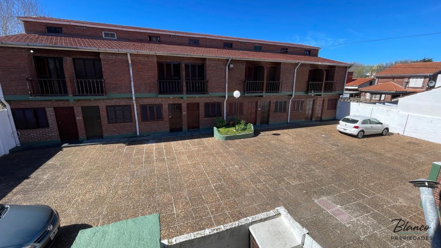 HERMOSO DUPLEX 4 AMB - IDEAL PARA VIVIENDA PERMANENTE