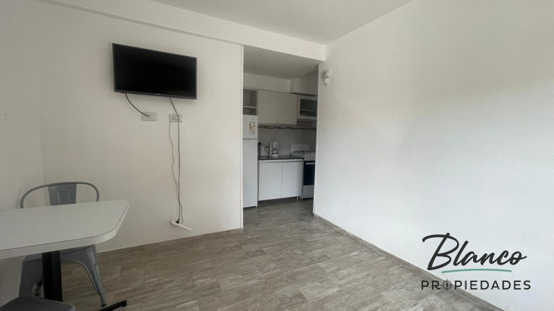 GRAN OPORTUNIDAD VENTA URGENTE DPTO 2 AMBIENTES CON COCHERA