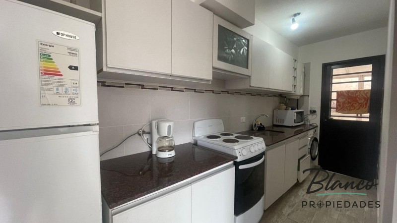 GRAN OPORTUNIDAD VENTA URGENTE DPTO 2 AMBIENTES CON COCHERA