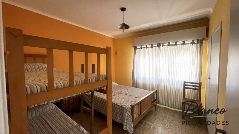 OPORTUNIDAD CASA DE 3 AMBIENTES AL FRENTE!!!