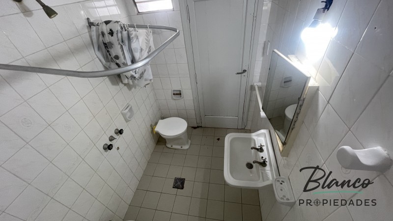 OPORTUNIDAD CASA DE 3 AMBIENTES AL FRENTE!!!
