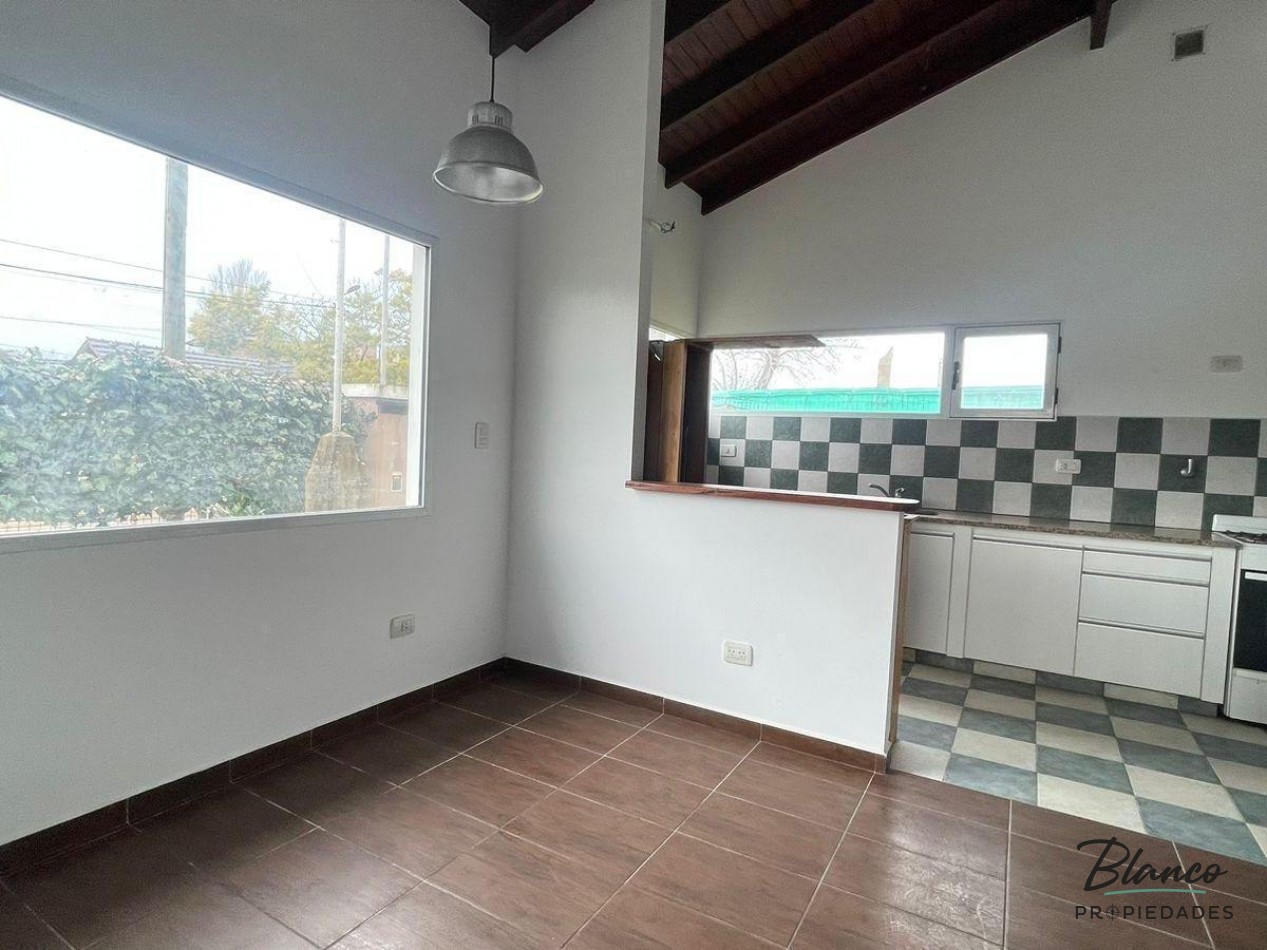 2 CASAS DE 4 AMB EN VENTA EN BARRIO SAN RAFAEL - VENTA EN BLOCK O INDIVIDUAL