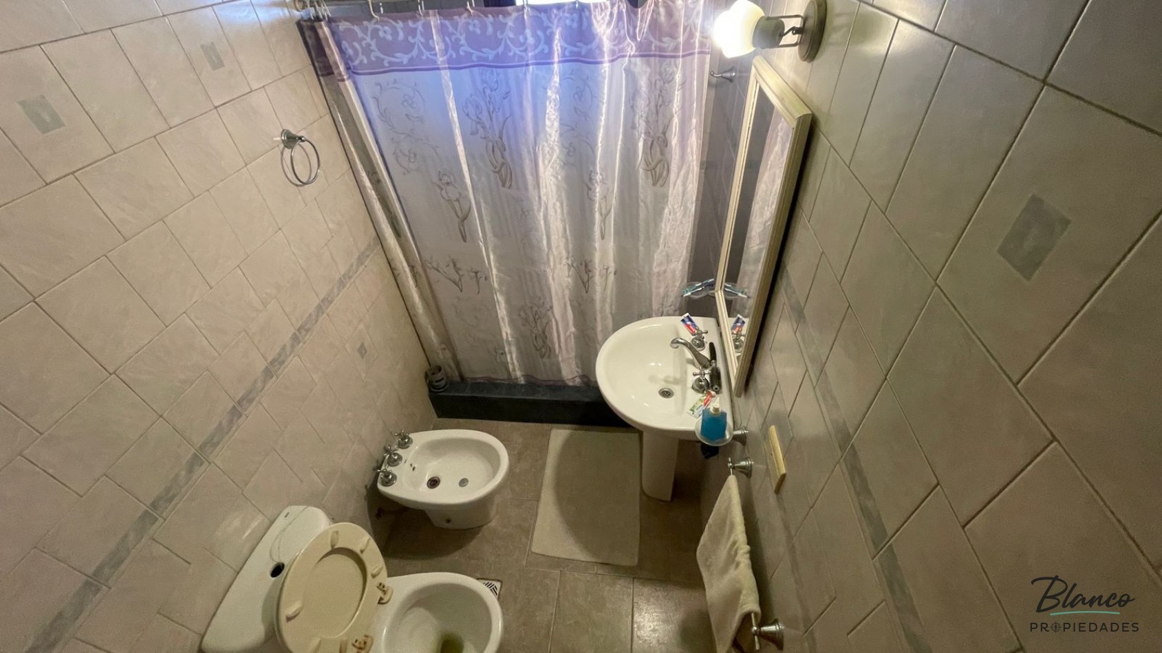 Hermosa casa en venta - Ideal para vivienda permanente!!!