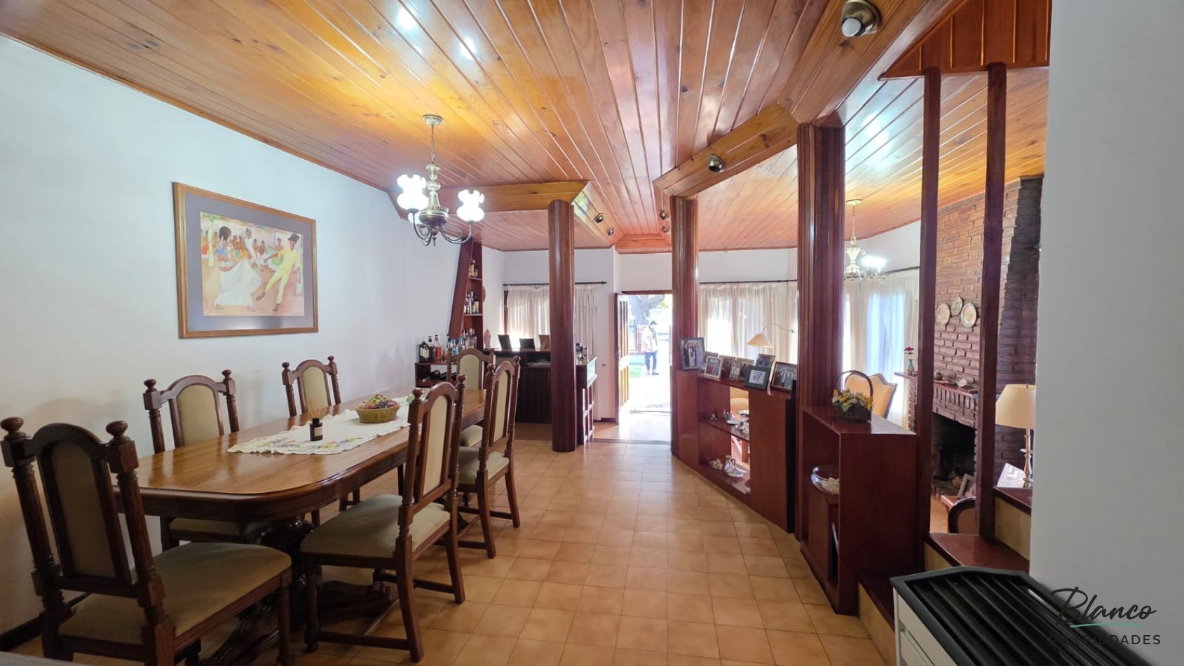  Importante Casa de Categoria de 6 Ambientes - Ideal Vivienda Permanente