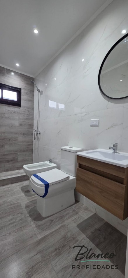 Hermosa Propiedad en venta a estrenar de 4 ambientes a Metros del mar!!! Complejo Popeye