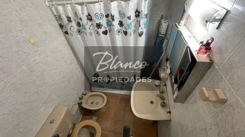 OPORTUNIDAD - Departamento 3 amb - Ideal vivienda permanente.