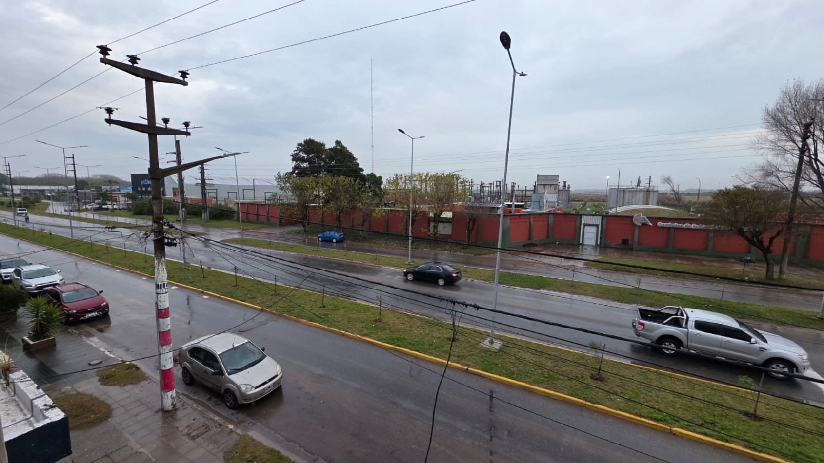GALPON CON VIVIENDA