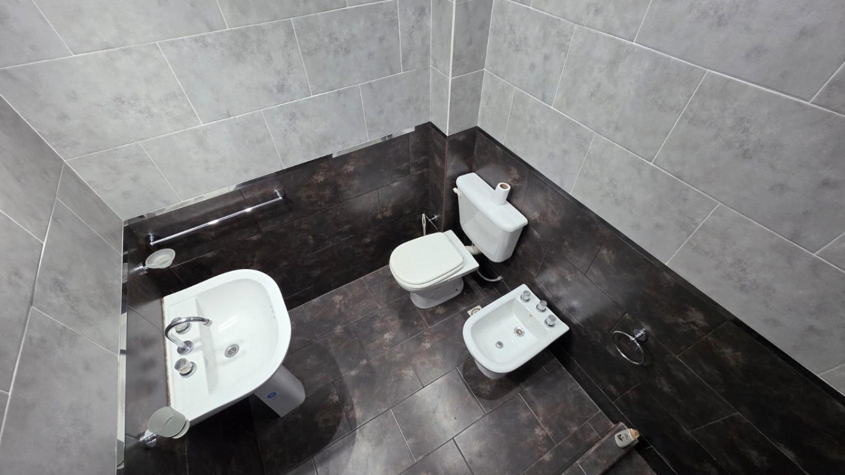 GALPON CON VIVIENDA