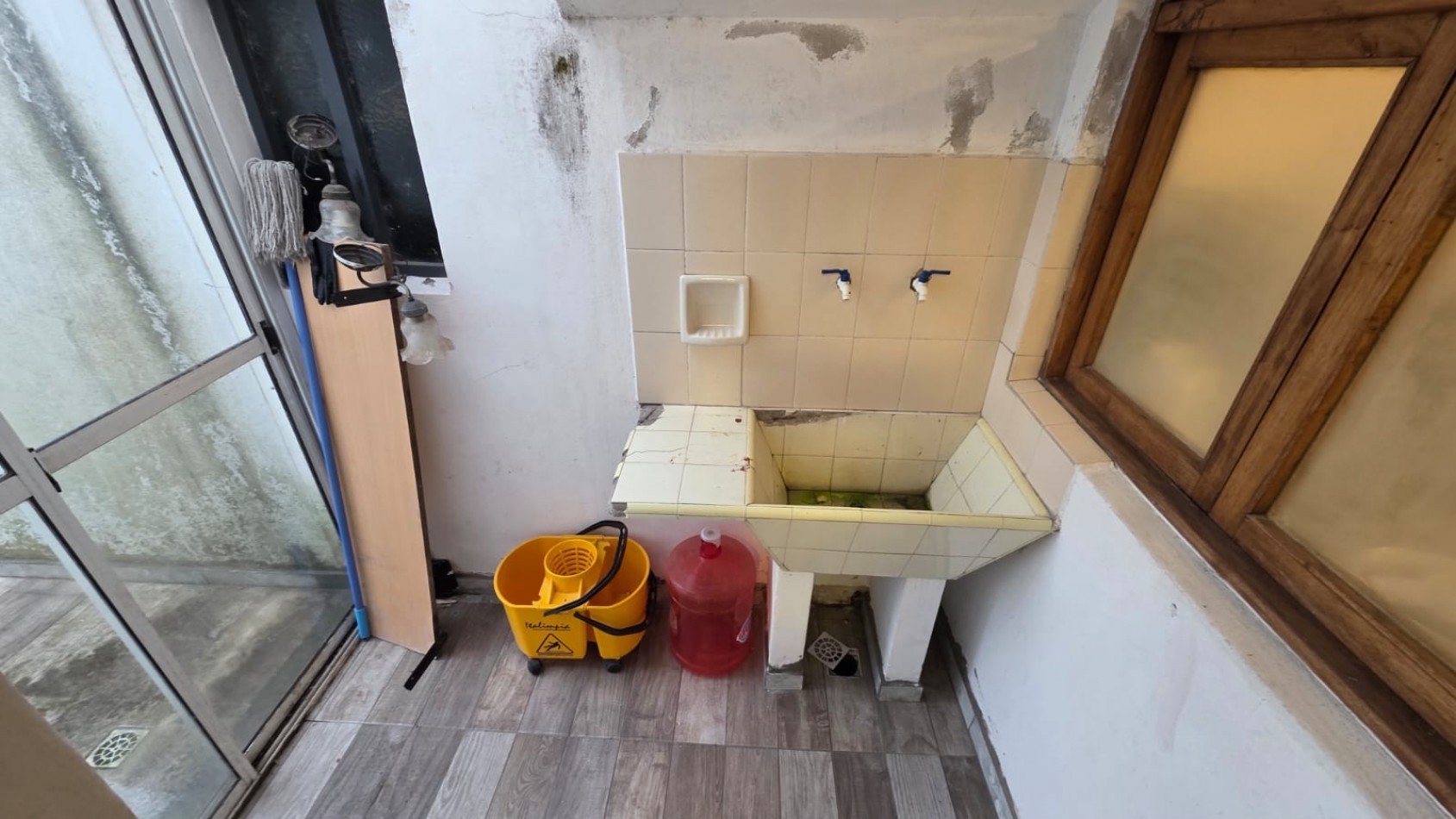 GALPON CON VIVIENDA