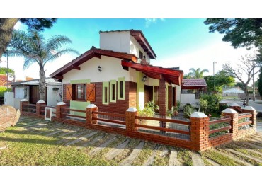 Hermosa Casa de 4 Ambientes - Ideal para vivienda permanente