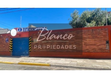 IMPORTANTE LOTE COMERCIAL - IDEAL PARA INVERSOR!!!
